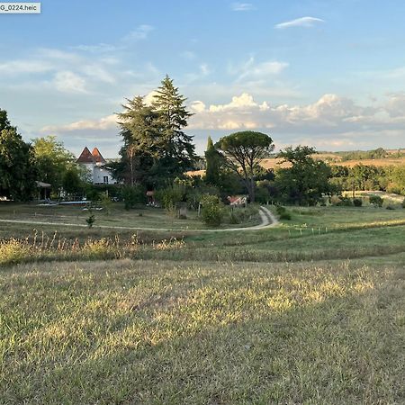 Saint-Barthelemy-d'Agenais Domaine Des Peyries - Chambres Et Table D'Hotes מראה חיצוני תמונה