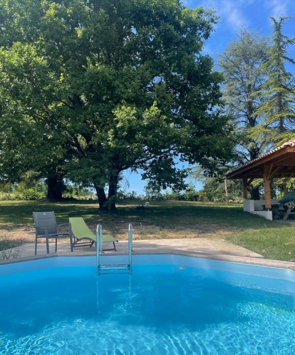 Saint-Barthelemy-d'Agenais Domaine Des Peyries - Chambres Et Table D'Hotes מראה חיצוני תמונה