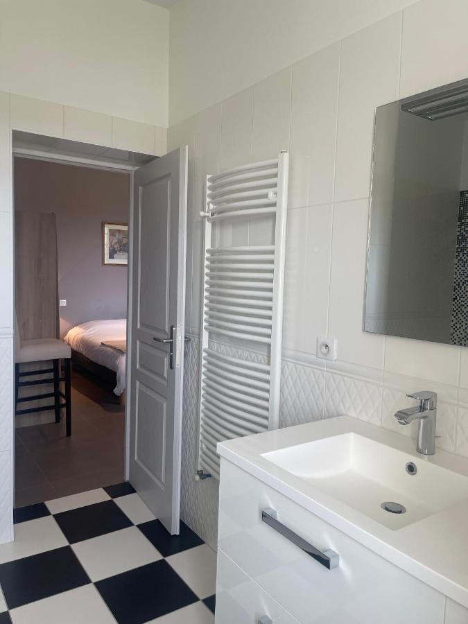 Saint-Barthelemy-d'Agenais Domaine Des Peyries - Chambres Et Table D'Hotes מראה חיצוני תמונה