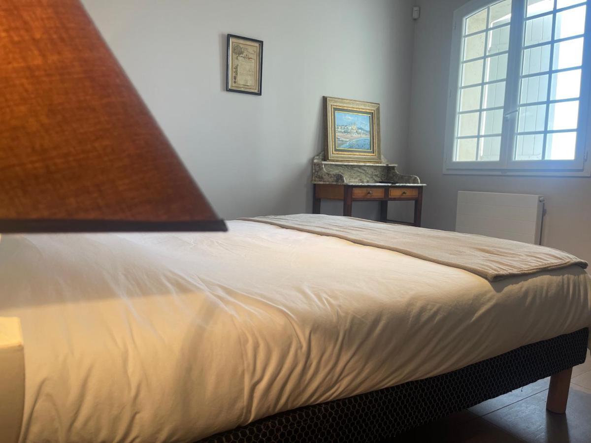Saint-Barthelemy-d'Agenais Domaine Des Peyries - Chambres Et Table D'Hotes מראה חיצוני תמונה