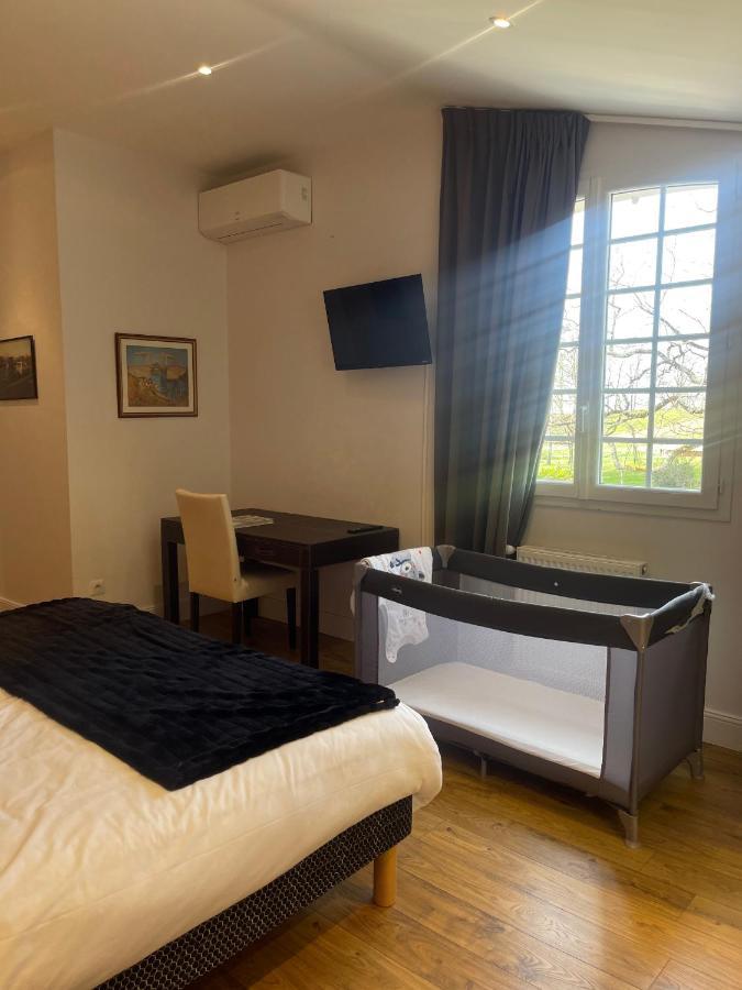 Saint-Barthelemy-d'Agenais Domaine Des Peyries - Chambres Et Table D'Hotes מראה חיצוני תמונה