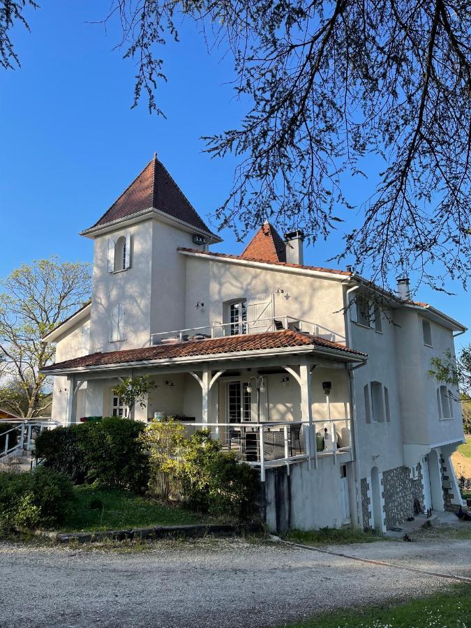 Saint-Barthelemy-d'Agenais Domaine Des Peyries - Chambres Et Table D'Hotes מראה חיצוני תמונה
